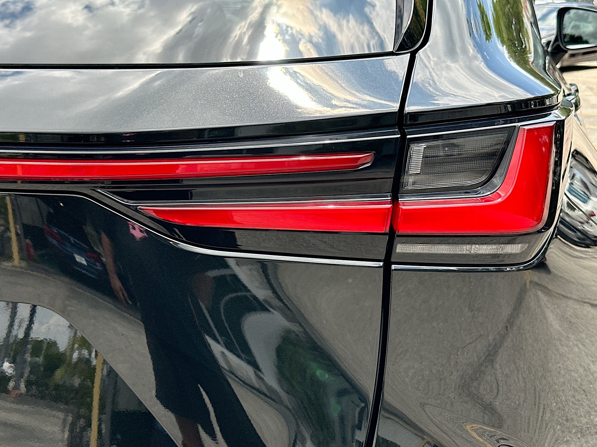 Used 2025 Lexus NX 250 FWD w/ Accessory Package (P2) image 30