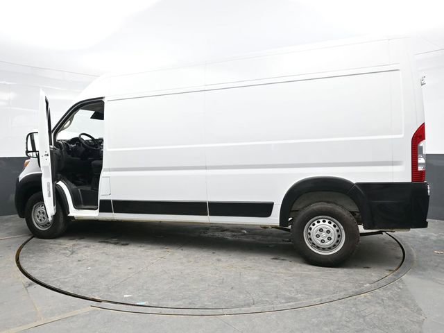 Used 2025 RAM ProMaster 2500 w/ Convenience Group image 40