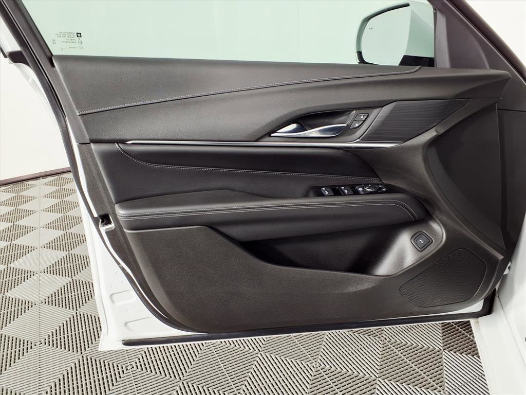 Certified 2023 Cadillac CT4 Luxury image 16