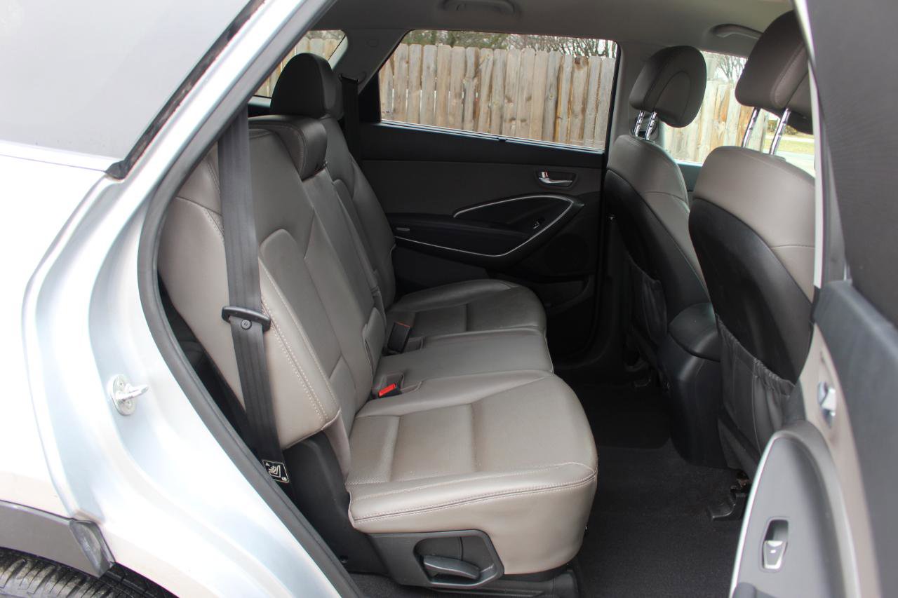 Used 2017 Hyundai Santa Fe SE w/ SE Premium Package 02 FWD image 37