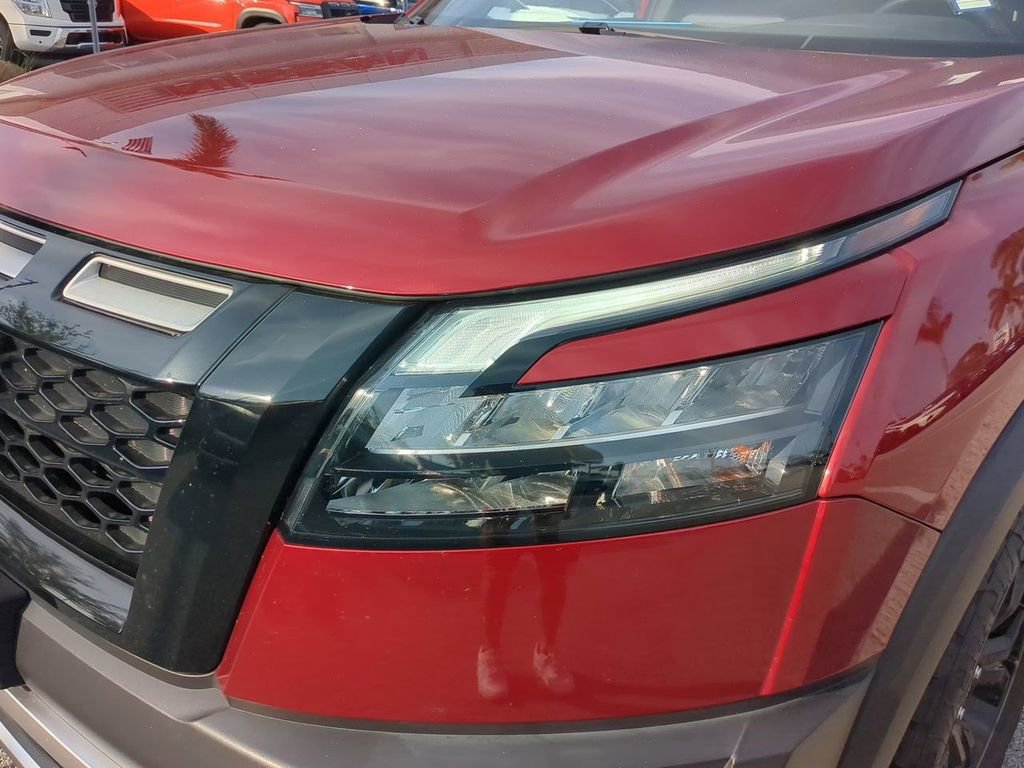 Certified 2023 Nissan Pathfinder Rock Creek image 10