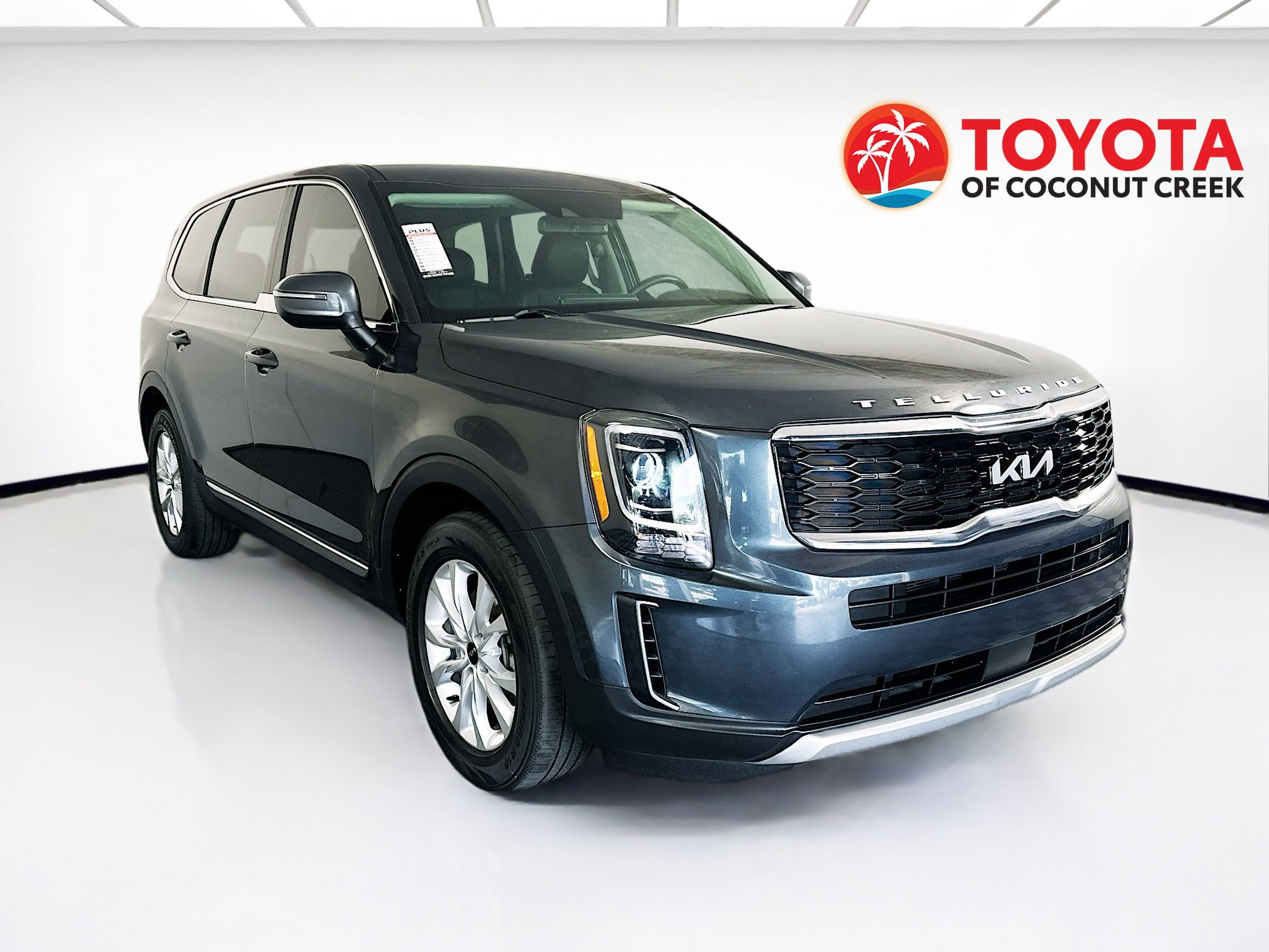 Used 2022 Kia Telluride LX