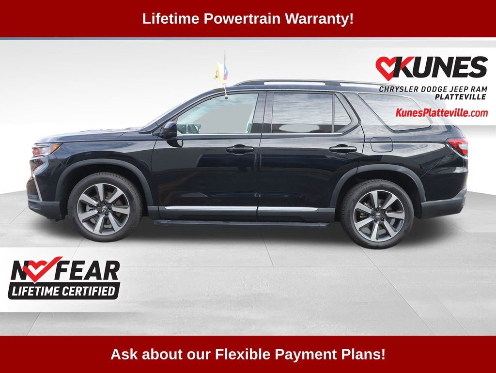 Used 2023 Honda Pilot Elite image 6