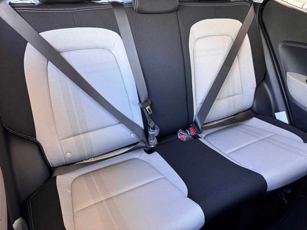 New 2026 Hyundai Venue SEL FWD image 18