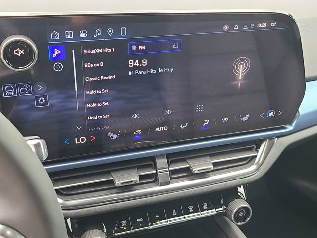 New 2026 Chevrolet Equinox EV LT image 32