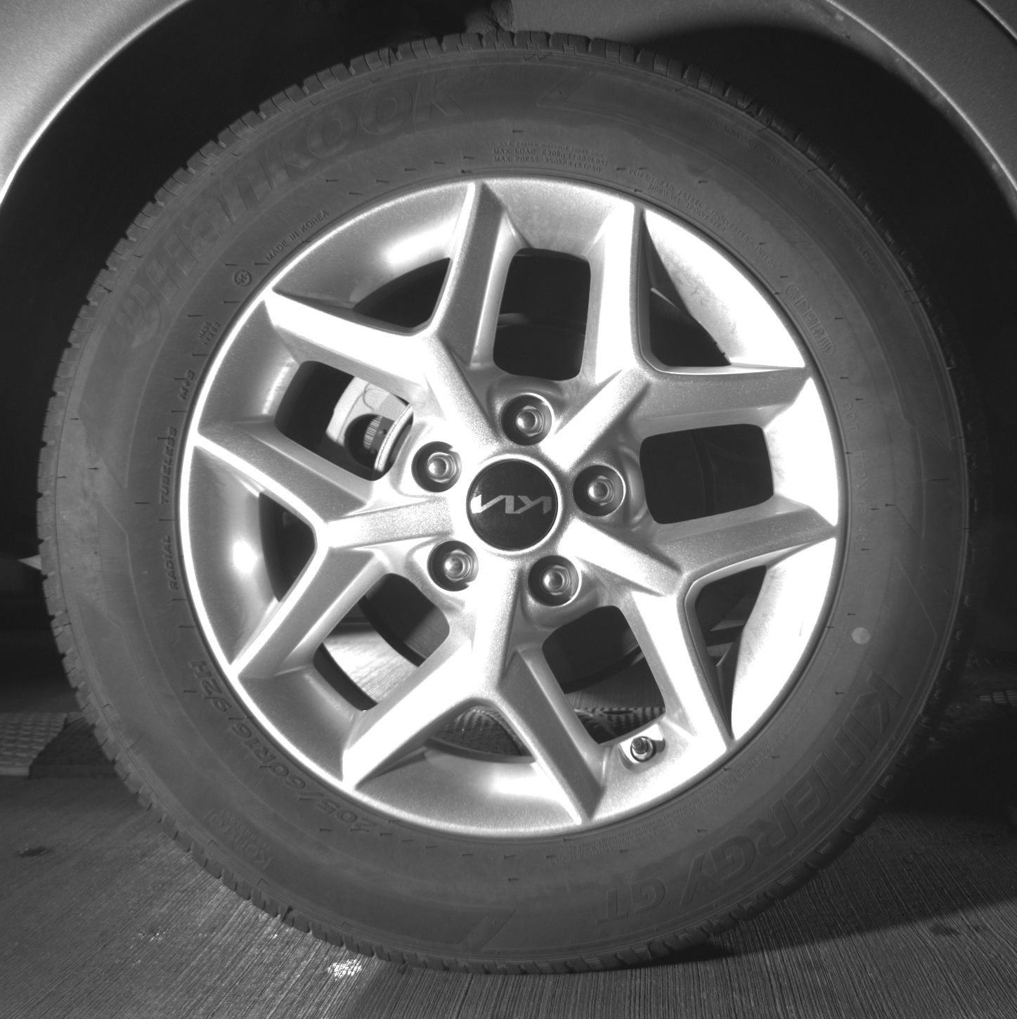 Used 2025 Kia Soul LX w/ LX Technology Package FWD image 15