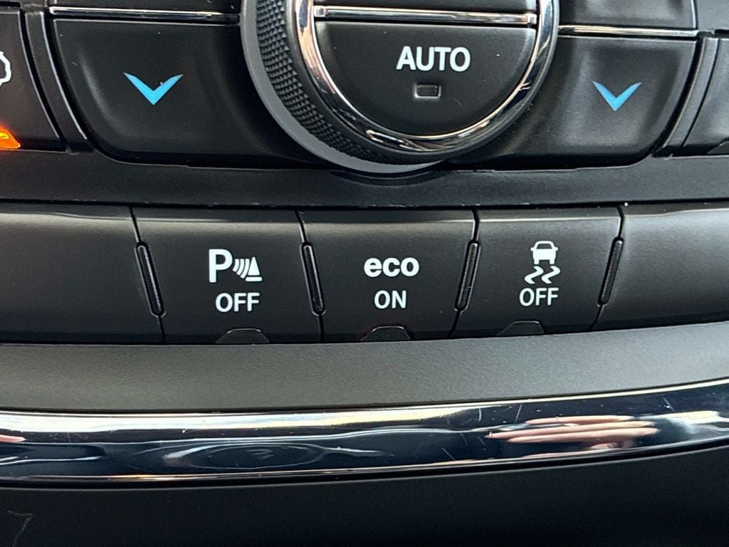 Used 2014 Dodge Durango R/T AWD/4WD image 34