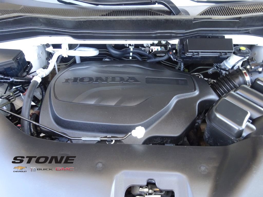 Used 2022 Honda Pilot Sport image 11