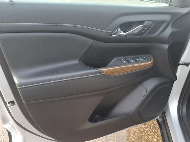 Used 2019 GMC Acadia SLE image 9