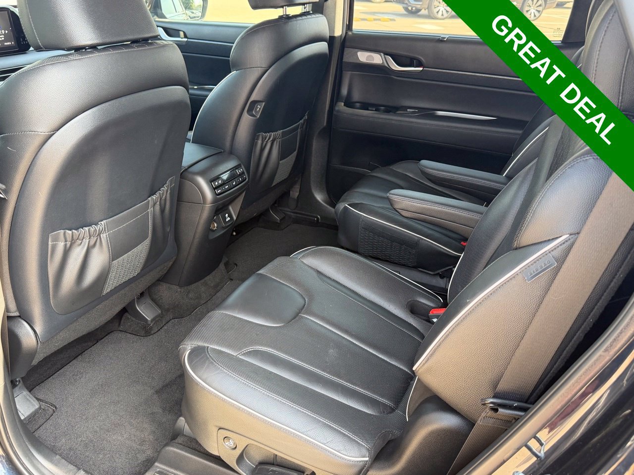 Used 2023 Hyundai Palisade Limited FWD image 15