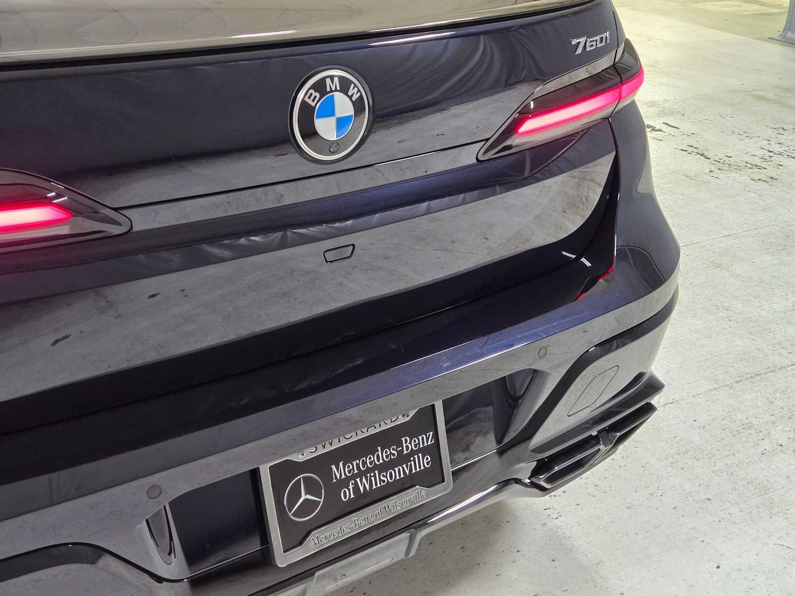 Used 2024 BMW 760i xDrive AWD/4WD image 14
