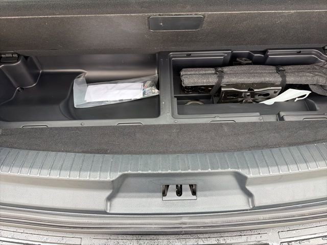 Certified 2024 Ford Expedition Timberline image 14