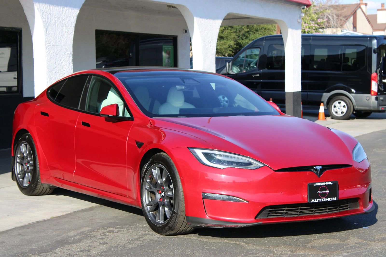 Used 2022 Tesla Model S Standard Range image 3