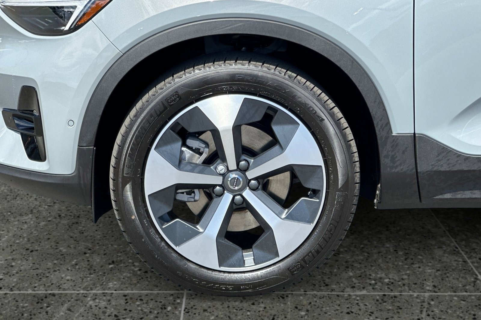 New 2026 Volvo XC40 B5 Plus w/ Protection Package Premier image 11