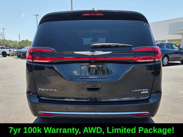 Used 2022 Chrysler Pacifica Limited w/ Uconnect Theater Family Group AWD/4WD image 6