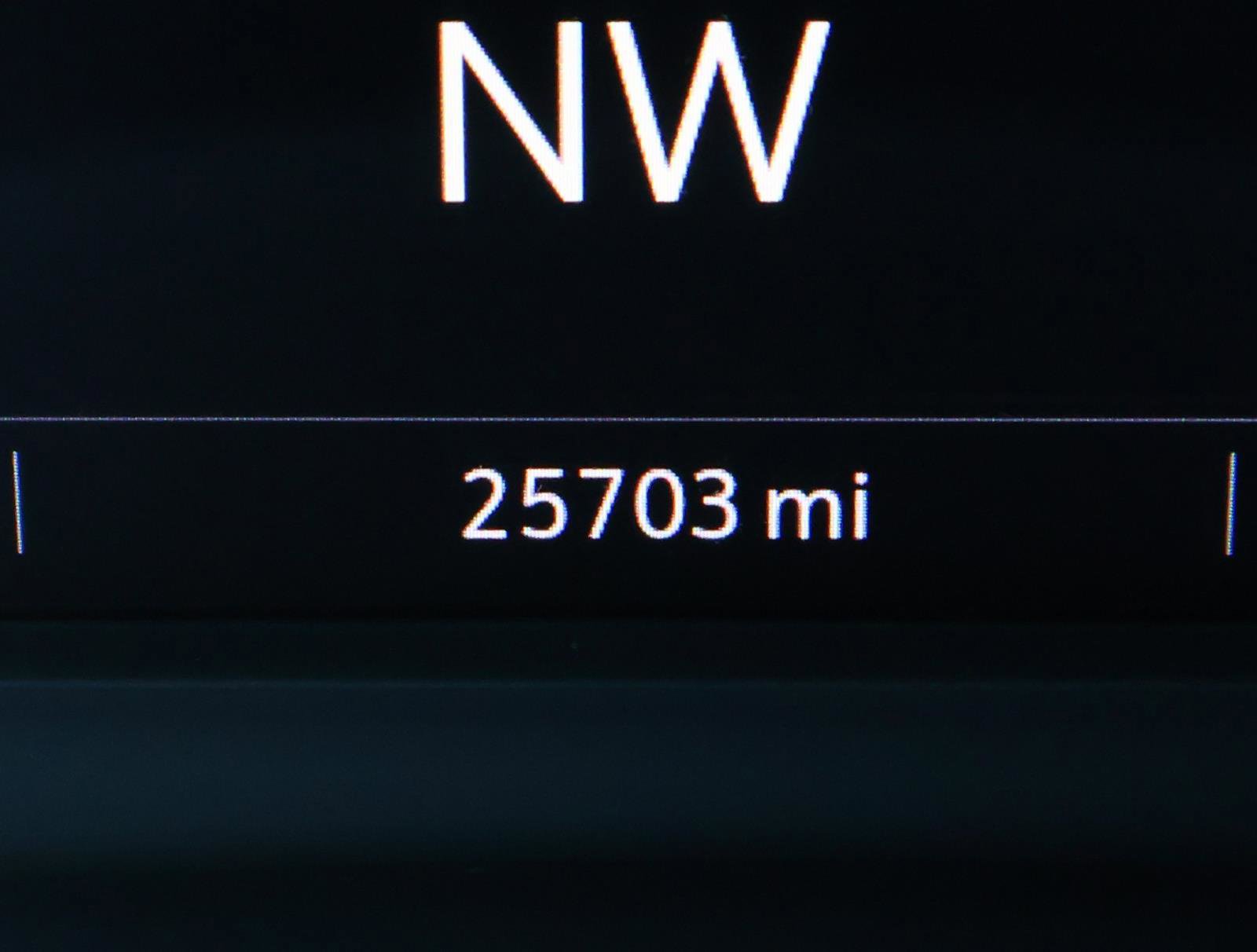 Certified 2024 Cadillac XT6 Luxury image 34