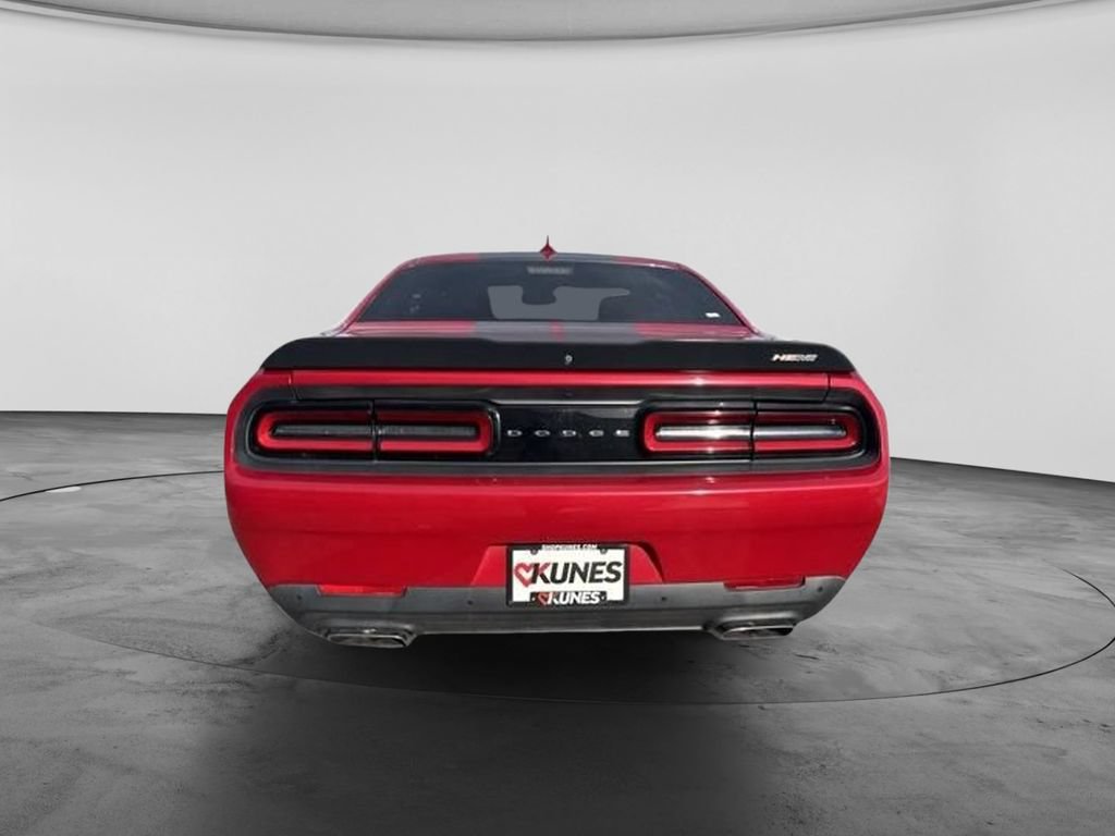 Used 2016 Dodge Challenger R/T Plus RWD image 13