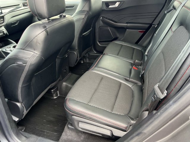 Certified 2024 Ford Escape ST-Line w/ Tech Pack #1 AWD/4WD image 14