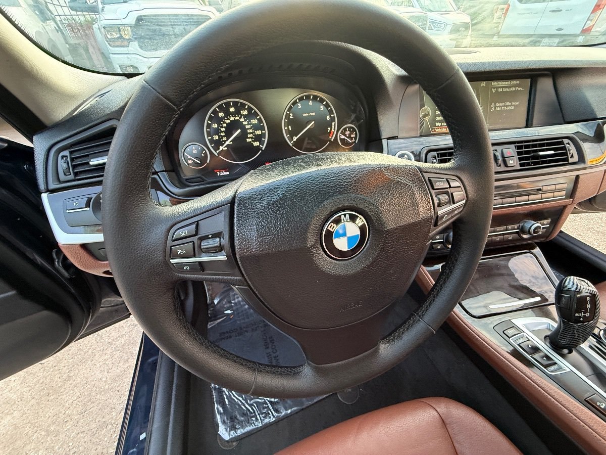 Used 2013 BMW 528i xDrive Sedan AWD/4WD image 28