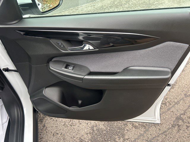 Certified 2024 Chevrolet TrailBlazer LT w/ LT Cold Weather Package image 11