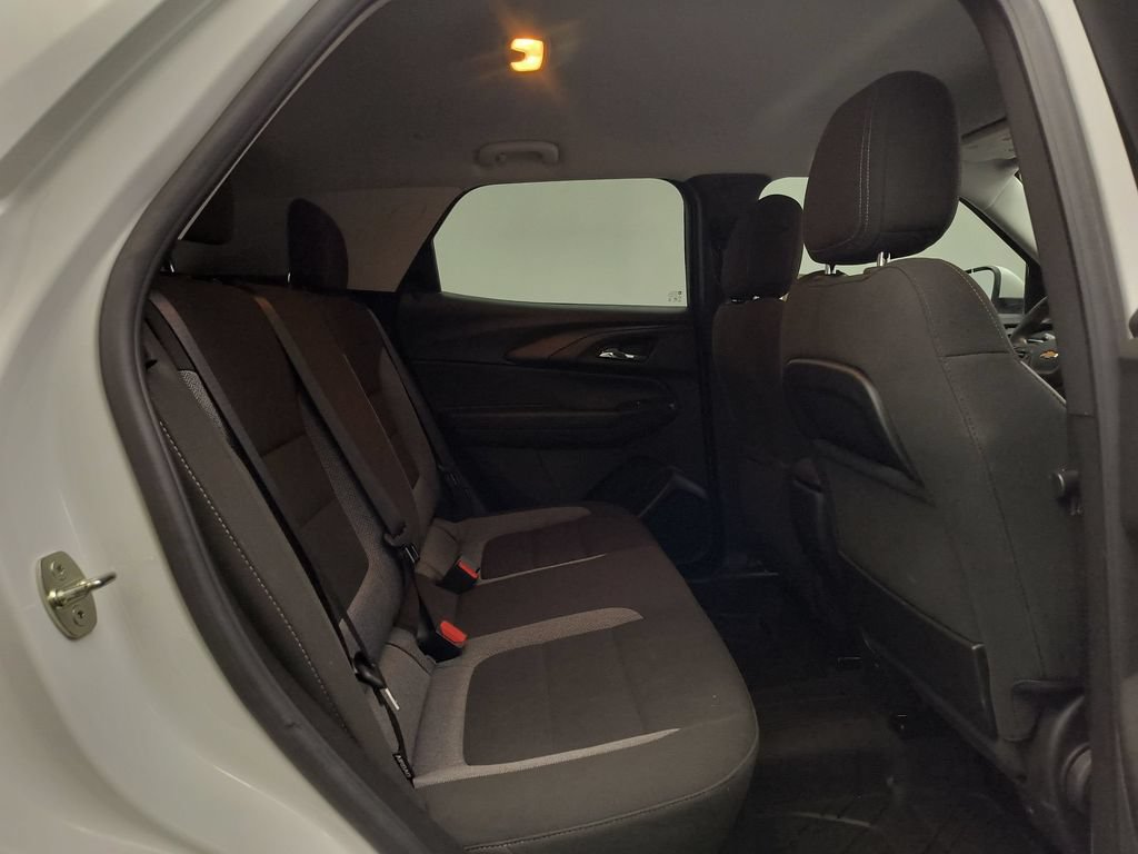Used 2023 Chevrolet TrailBlazer LT AWD/4WD image 26