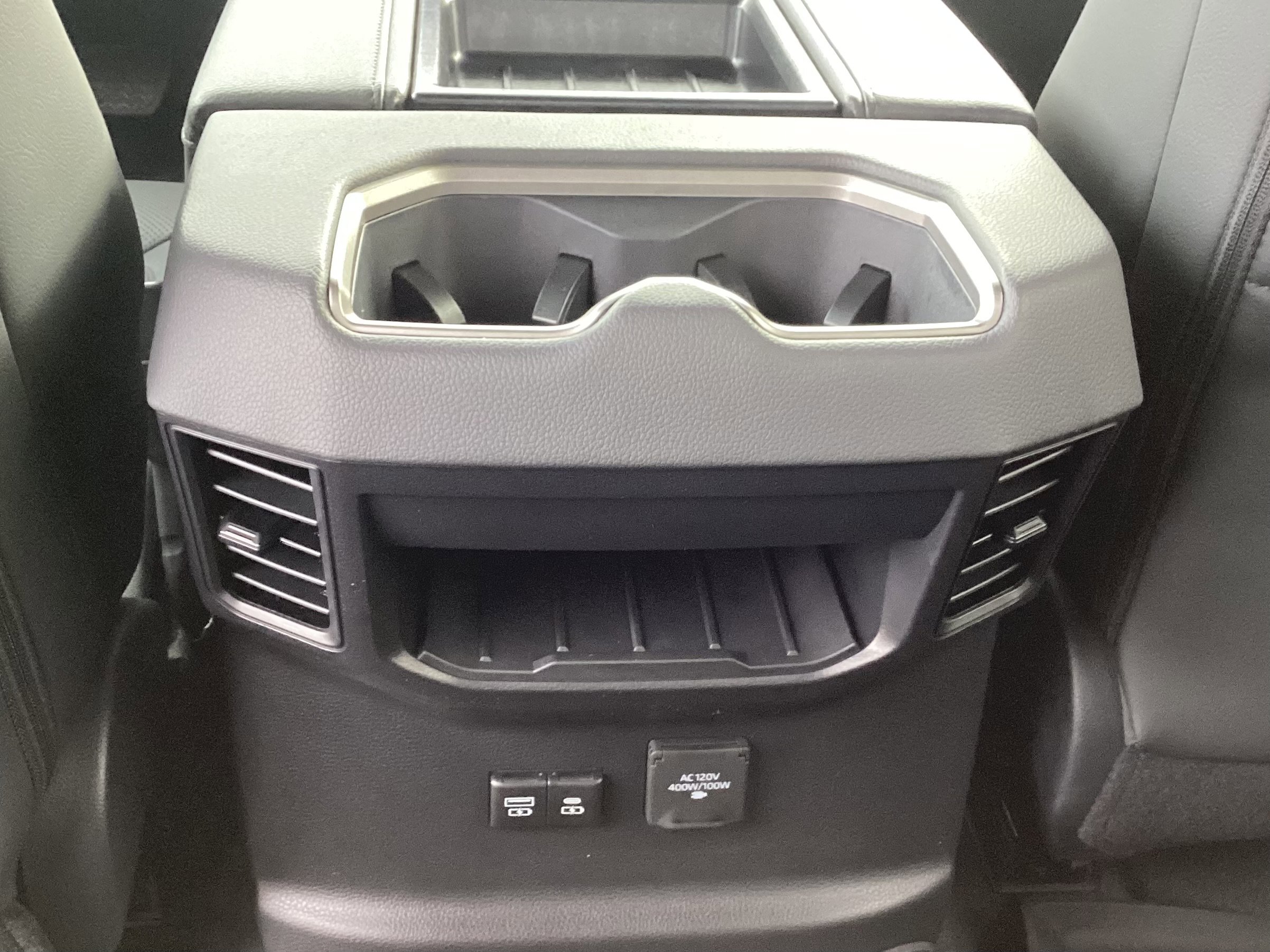 New 2025 Toyota Tundra Limited image 18