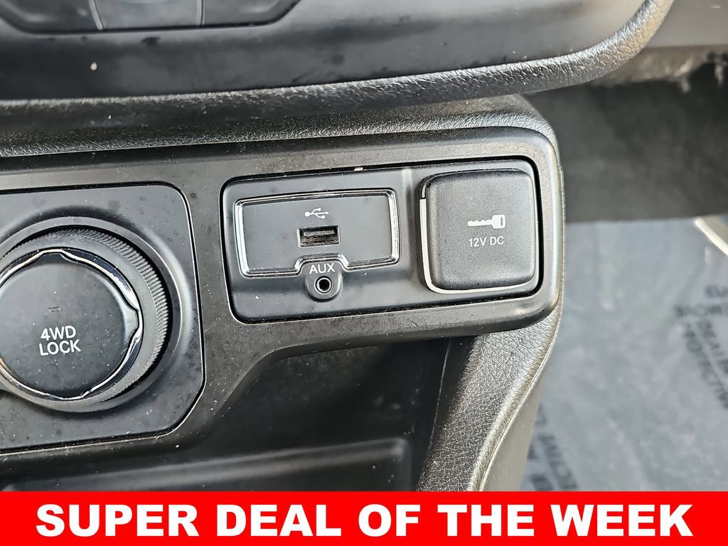 Used 2022 Jeep Renegade Sport image 24