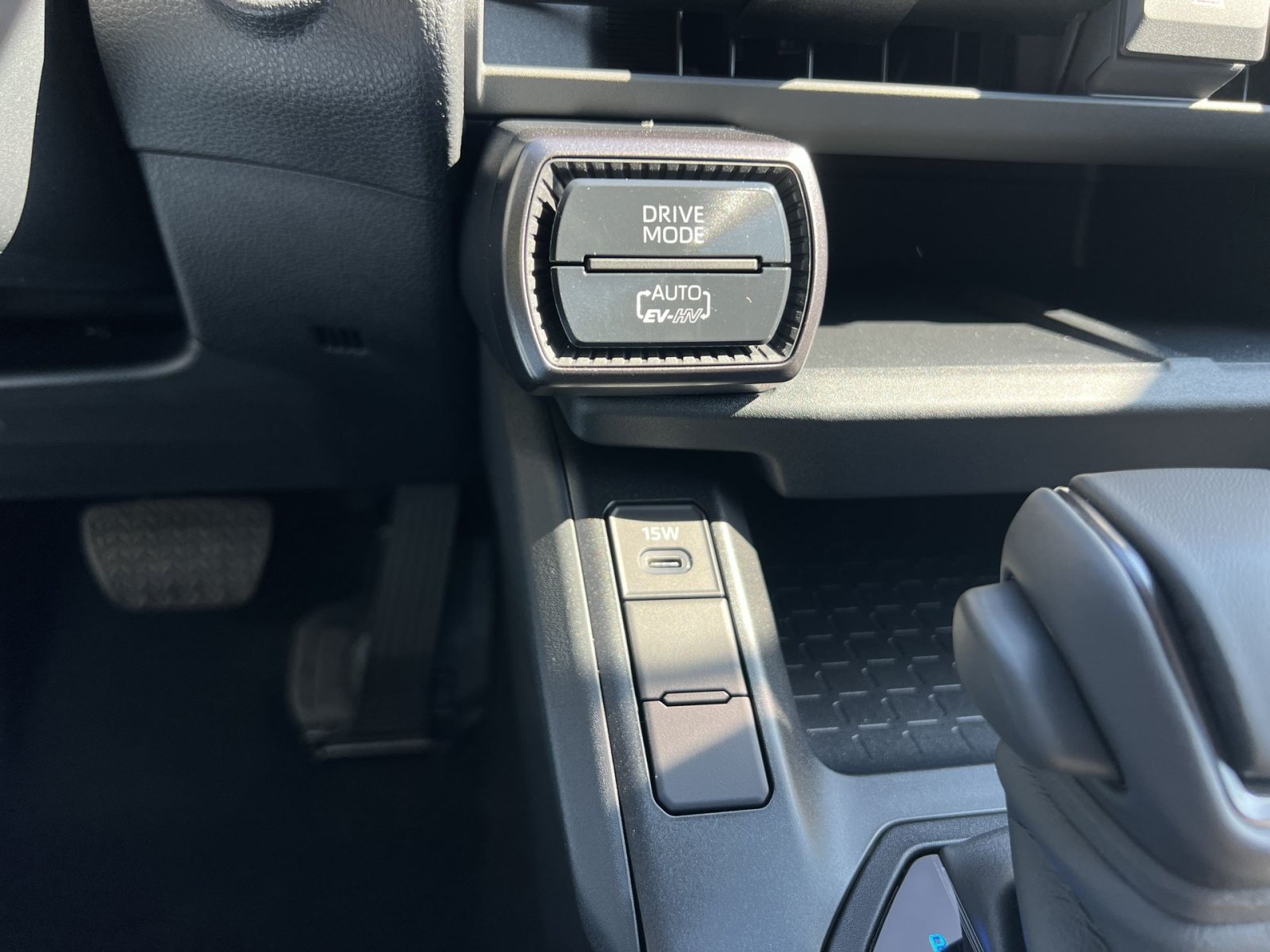New 2026 Toyota RAV4 SE AWD/4WD image 26