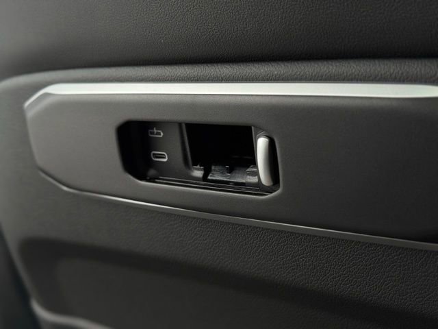 New 2026 BMW X5 xDrive50e w/ M Sport Package image 22