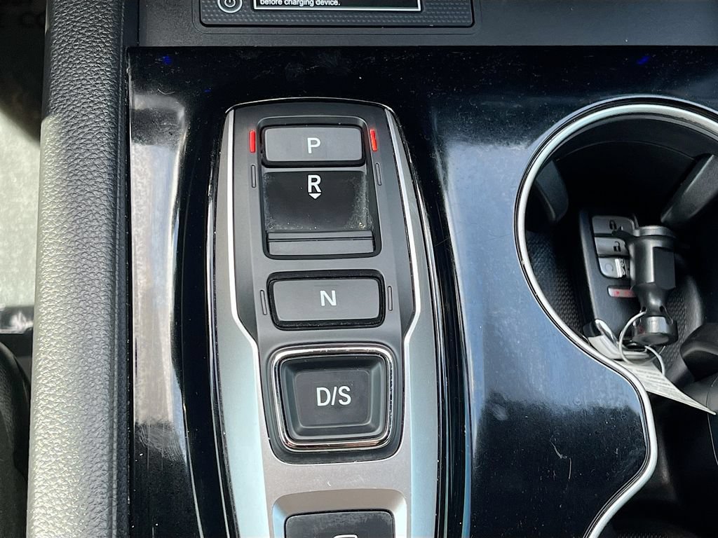 Used 2025 Honda Passport Black Edition image 17