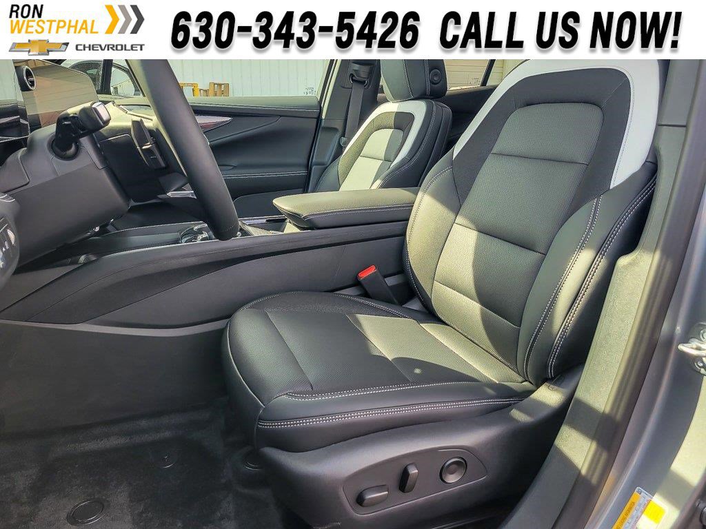 New 2026 Chevrolet Blazer EV LT image 8