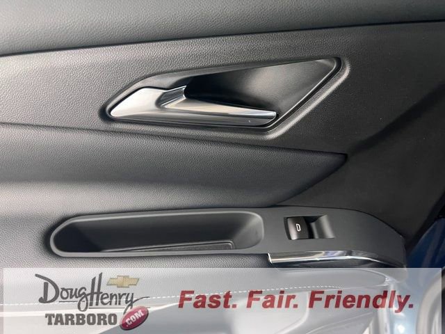 New 2026 Chevrolet Traverse LT w/ Driver Confidence Package FWD image 32