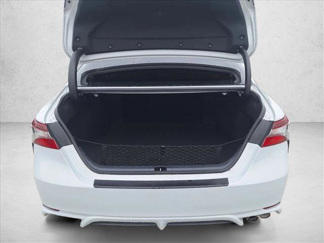 Used 2023 Toyota Camry SE w/ Protection Package (Q2) (TMS) FWD image 16