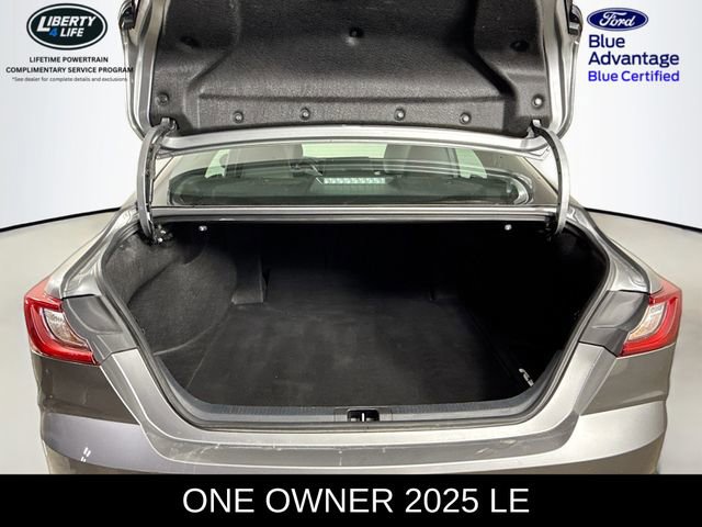 Used 2025 Toyota Camry LE image 23