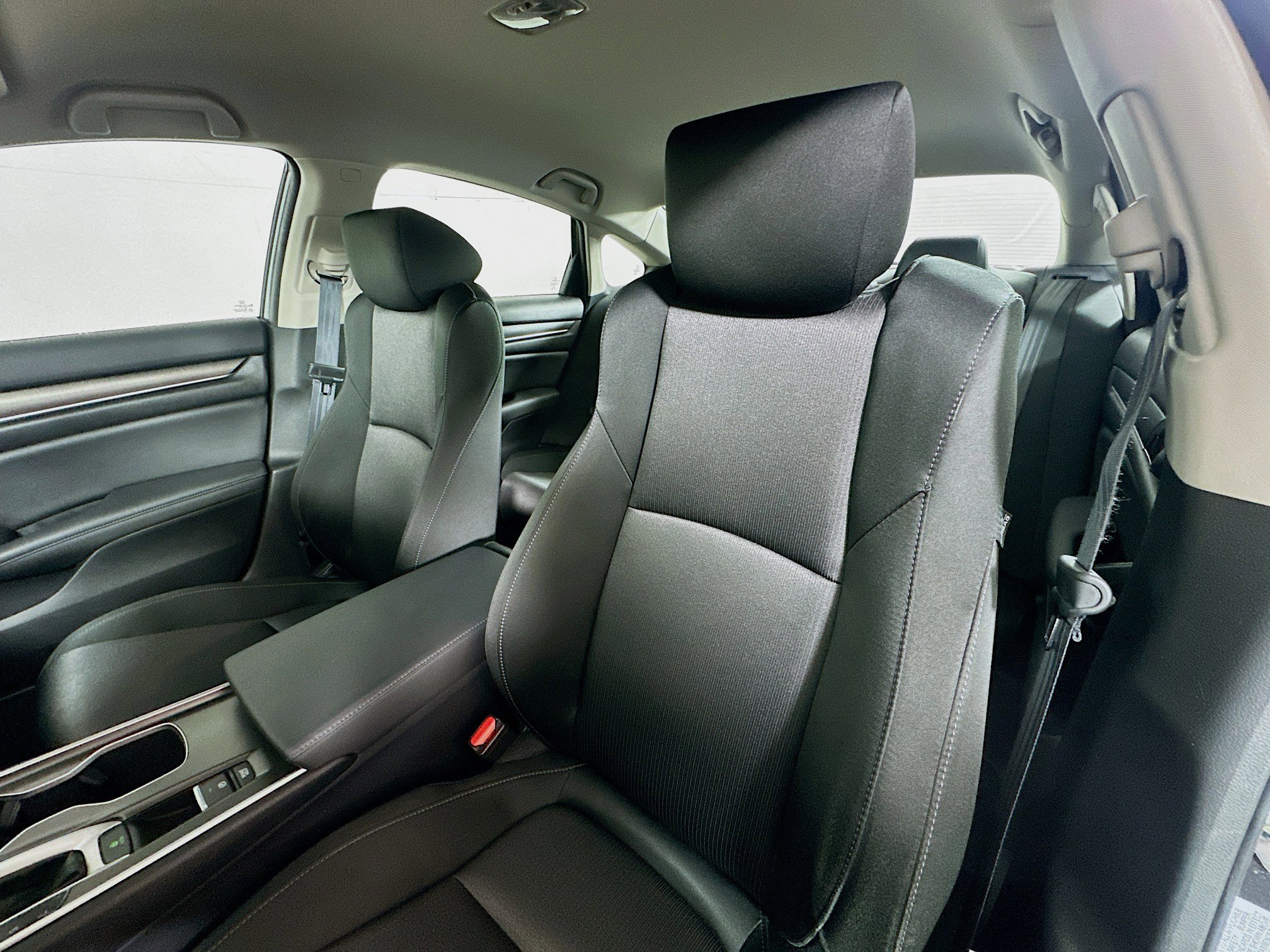 Used 2020 Honda Accord LX image 19