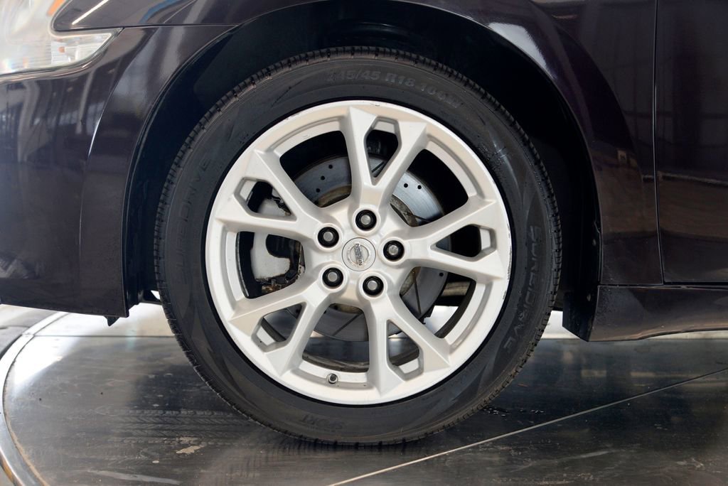Used 2012 Nissan Maxima 3.5 SV w/ Monitor Pkg FWD image 10