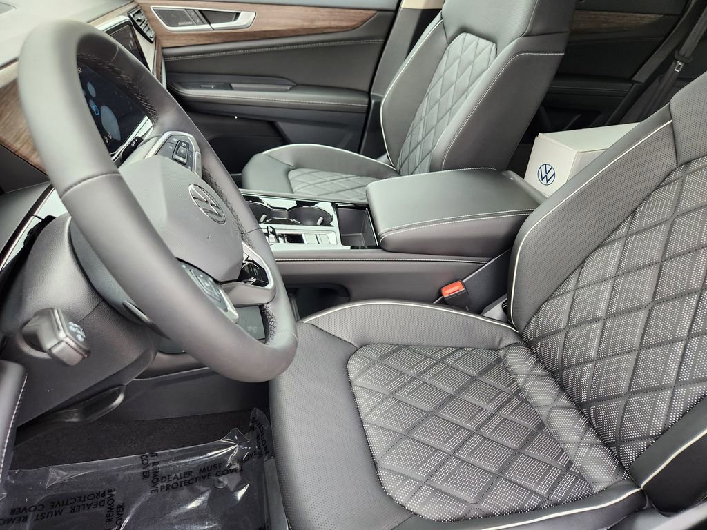 New 2025 Volkswagen Atlas SEL Premium R-Line image 5
