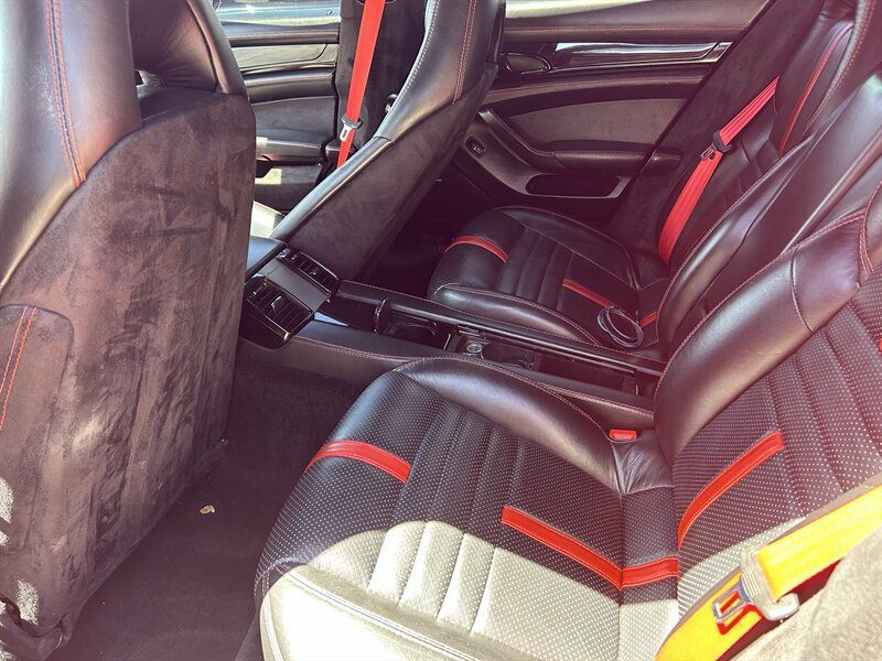 Used 2010 Porsche Panamera S RWD image 17