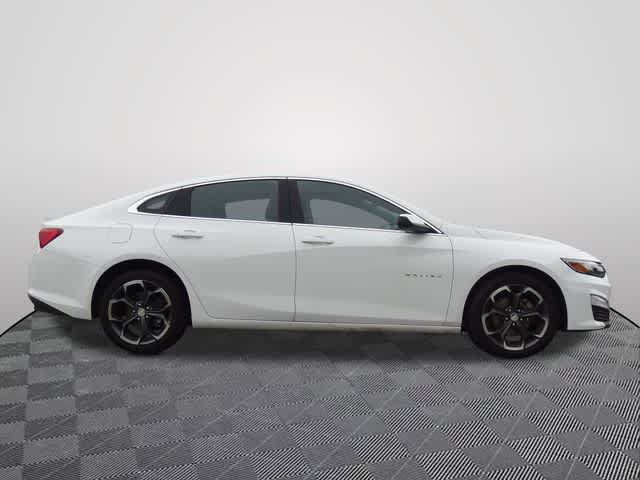 Used 2023 Chevrolet Malibu LT FWD image 4