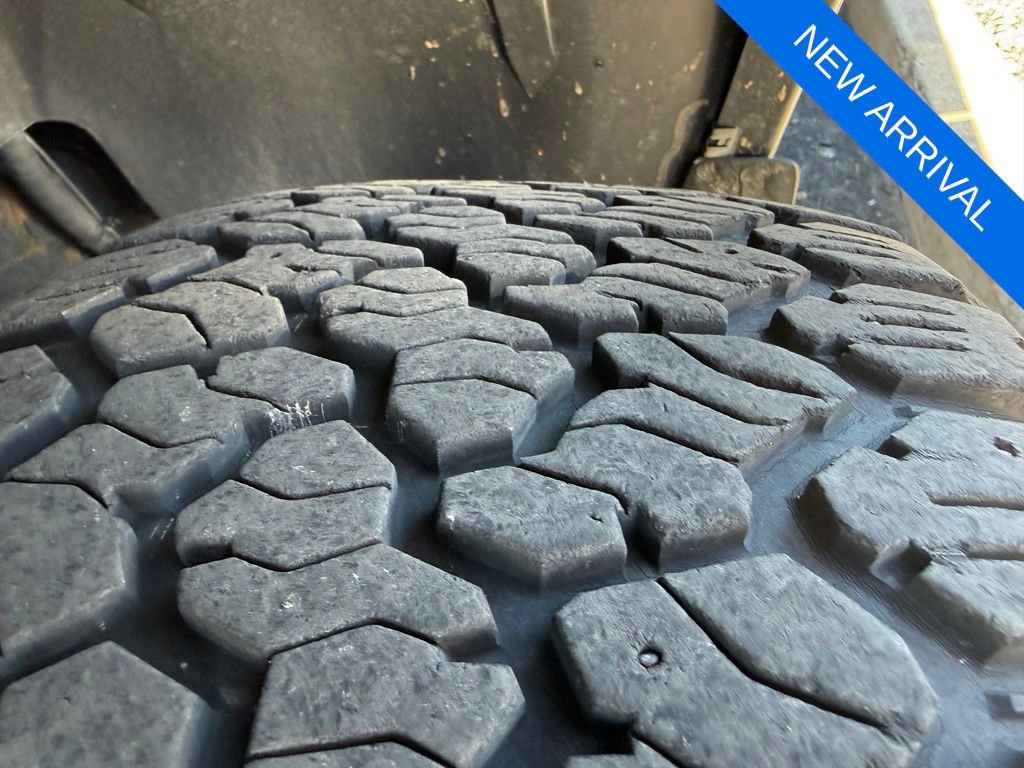 Used 2014 Ford F150 XLT w/ Equipment Group 302A Luxury AWD/4WD image 8