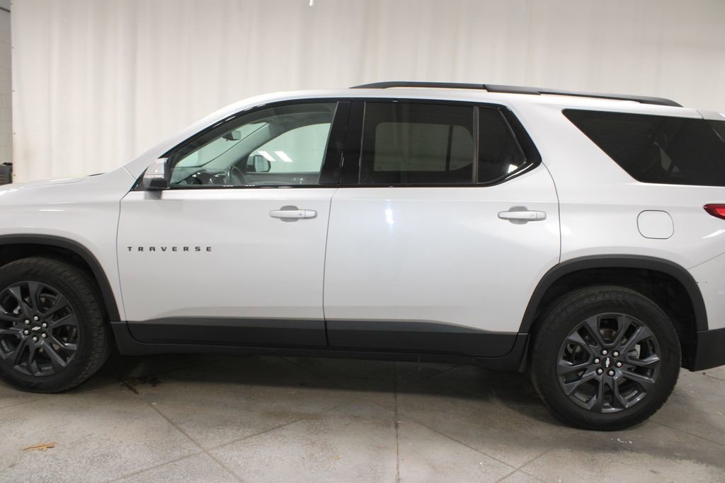 Used 2021 Chevrolet Traverse RS image 6
