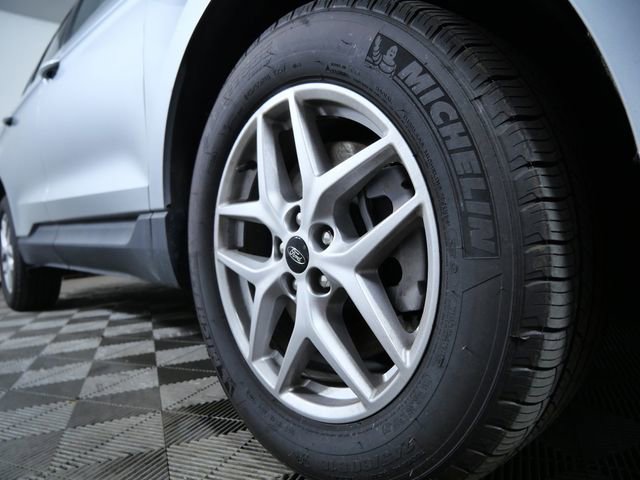 Used 2024 Ford Edge SEL w/ Convenience Package AWD/4WD image 2
