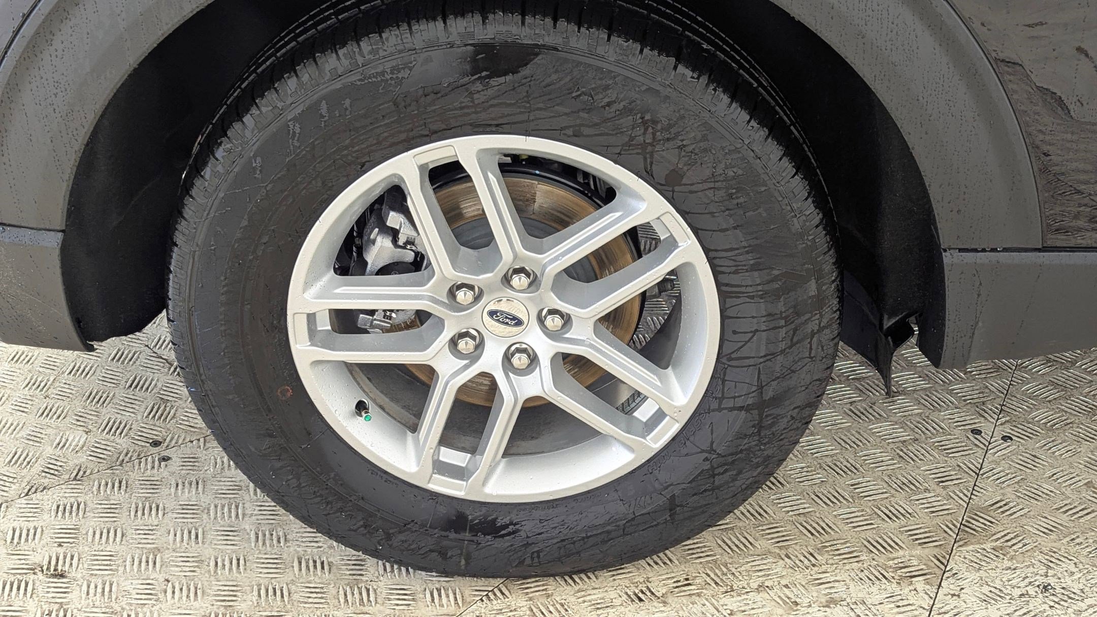 New 2026 Ford Explorer Active image 12