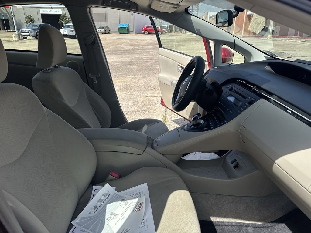 Used 2010 Toyota Prius Three FWD image 29