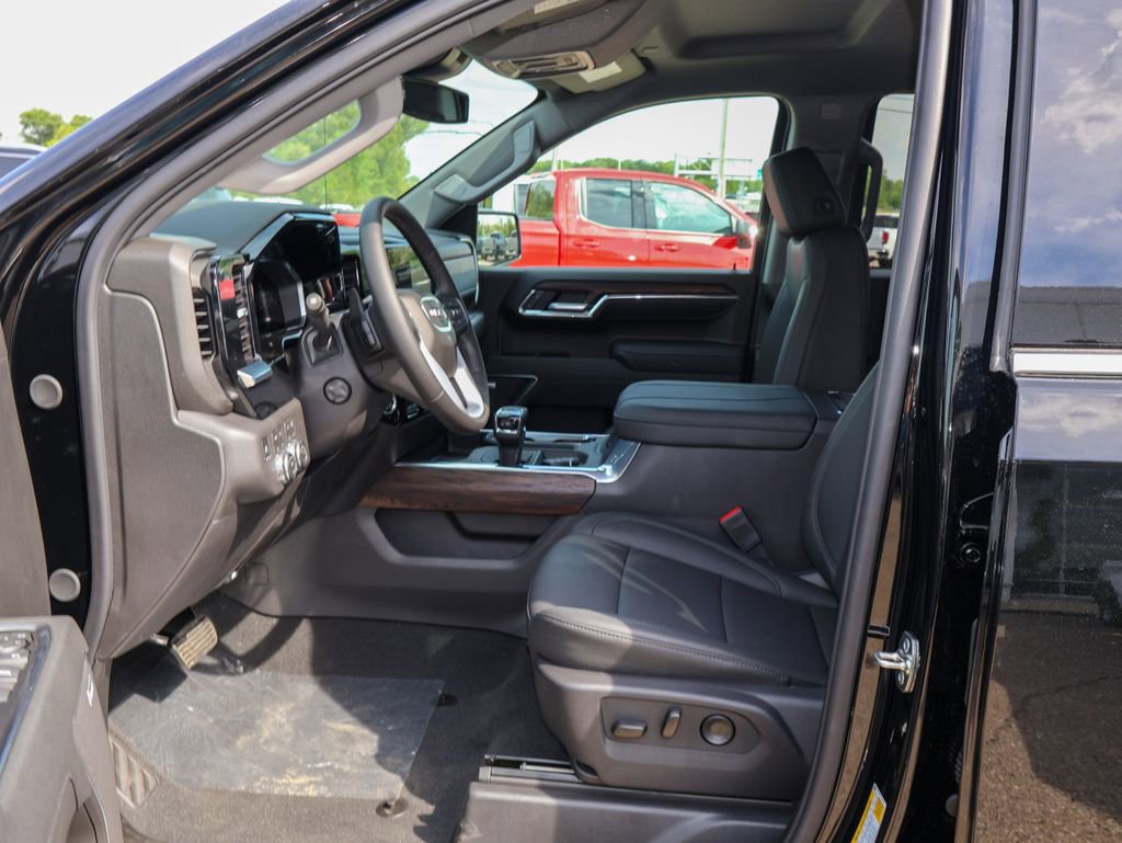 New 2026 GMC Sierra 1500 SLT AWD/4WD image 7
