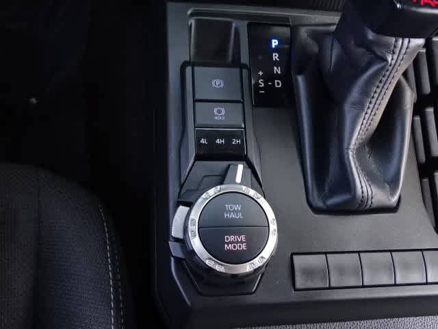 Used 2025 Toyota 4Runner TRD Sport AWD/4WD image 34
