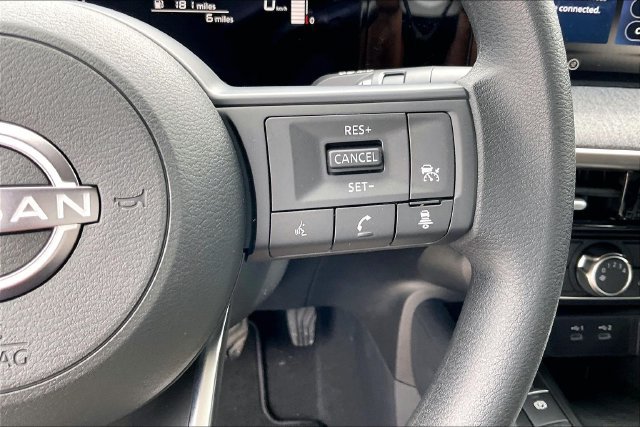 New 2026 Nissan Kicks S FWD image 14