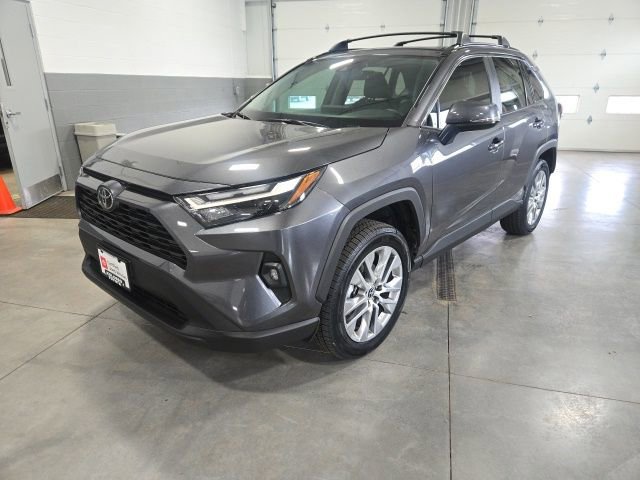 Used 2023 Toyota RAV4 XLE Premium AWD/4WD image 3