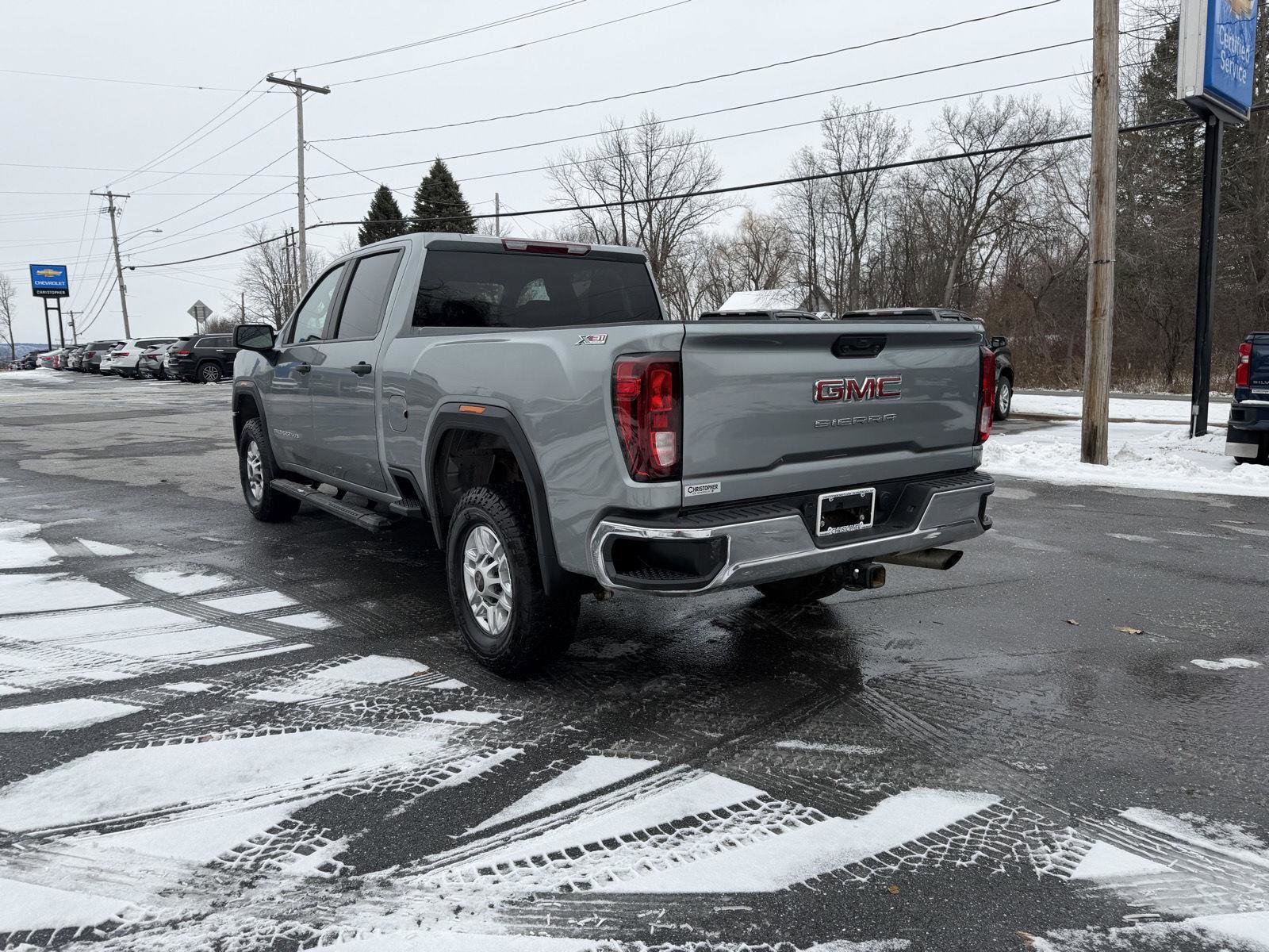 Certified 2024 GMC Sierra 2500 Pro w/ Convenience Package image 5