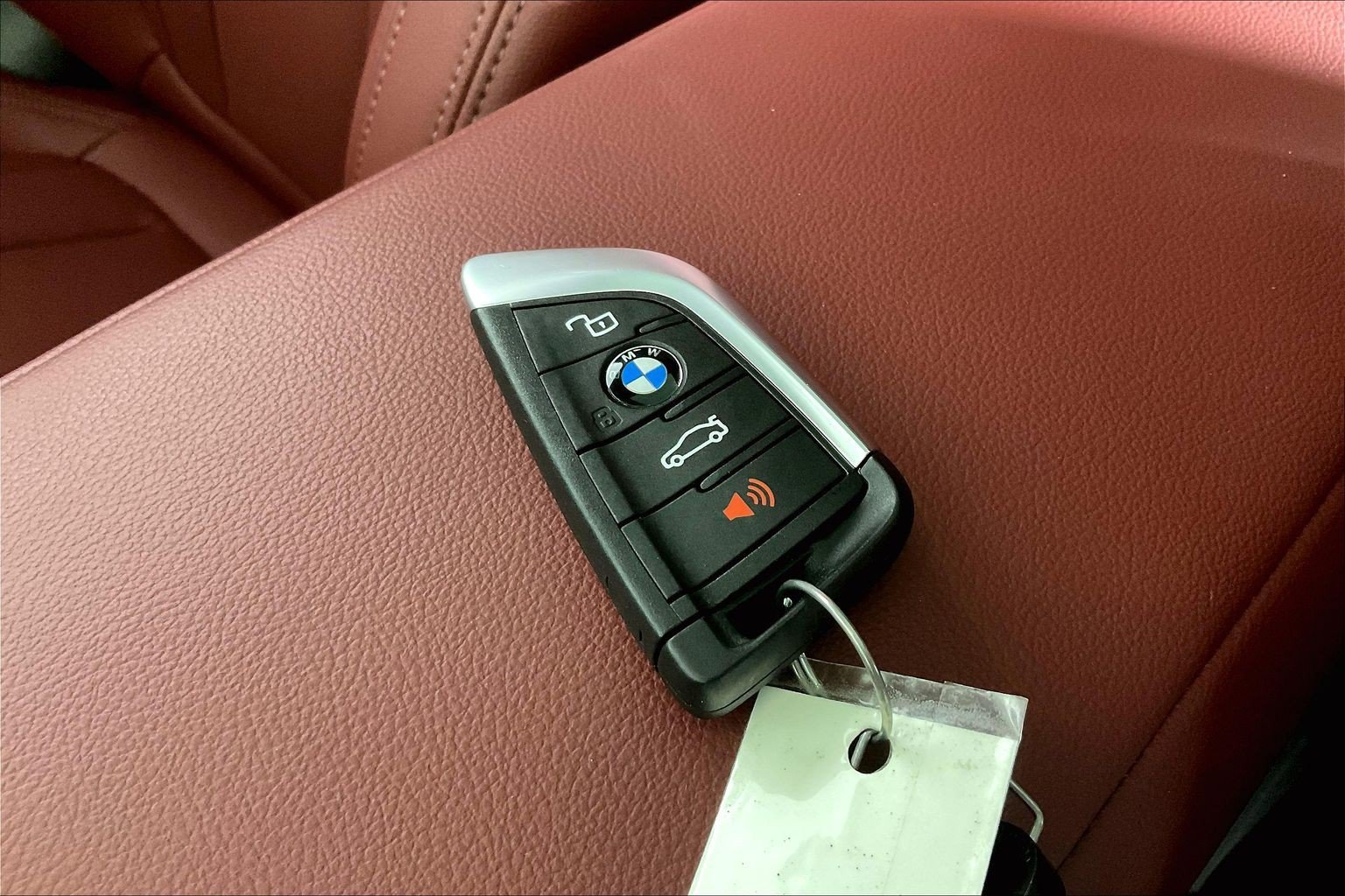 Used 2023 BMW 330i xDrive Sedan w/ M Sport Package AWD/4WD image 27